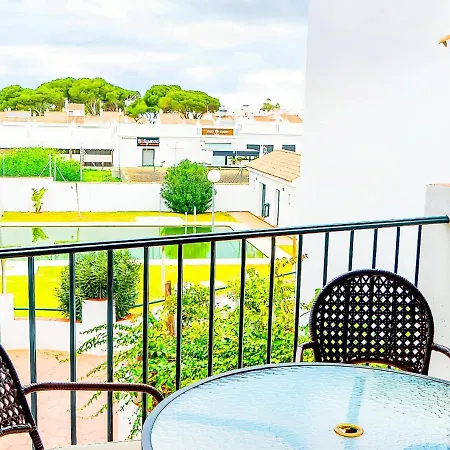 Junto Al Mar Piscina Y Garaje Apartment